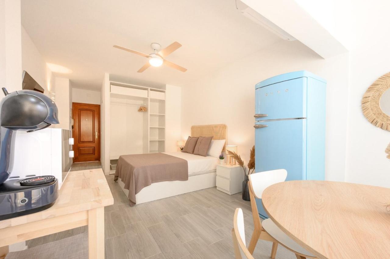 Ramon Y Cajal By 10tosea Apartment